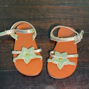 Girls Gymboree gold sandals size 8
